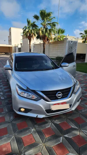 Used Nissan Altima in Abu Dhabi