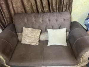 تخم عشر مقاعد و بي مجال