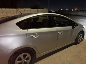 Used Toyota Prius in Amman