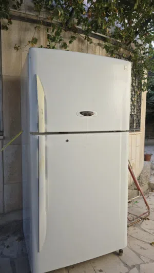ثلاجة نوع دايو مستعملة للبيع