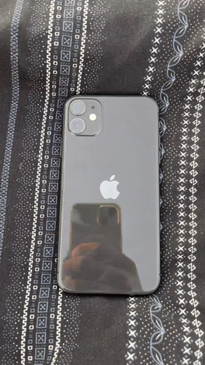 Apple iPhone 11 128 GB in Al Batinah