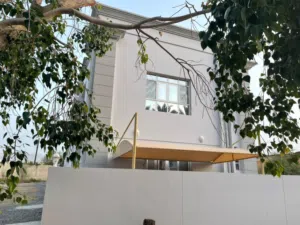 للبيع فيلا جديدة مؤجرة بعقد بلدية في الغبرة الشمالية بالقرب من 18 نوفمبر موقع راقي و مميز - Villa