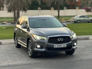 Used Infiniti QX60 in Sharjah