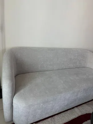 4 seater Greige Sofa - excellent condition- Dubai pickup