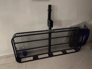 سلة سيارة خلفيه