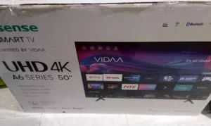 تلفزيون هايسنس 4k 50i شاشته مكسورة داخل العلبة جديد مش مستعمل حط سعرك و مبروك