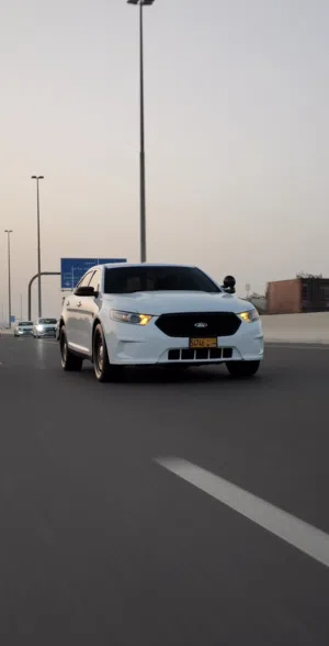Used Ford Taurus in Al Batinah
