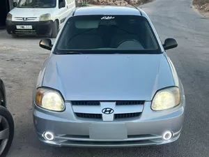 used-hyundai-verna-in-hebron