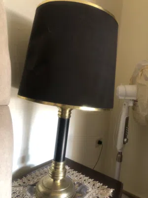 اثاث منزلي بحالة ممتازه للبيع المستعجل / الجبيهه
