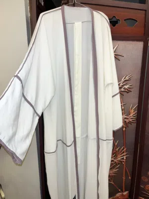 عباية مع حزام للبيع ب 15