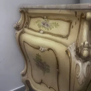 بوفيه كلاسيك فرنسي الطراز