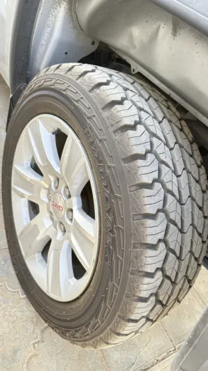 اطارات ريدانز نص حجري رنج 20 شبه جديدات