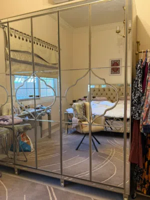 bedroom set for sale condition like new