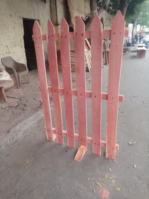قطع سور خشب جاهزة للتركيب الفوري بالحدائق والڤيلات والنوادي والكومبوند والكيدز إريا والكافيهات