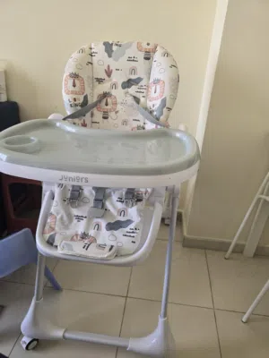 كرسي طعام للاطفال