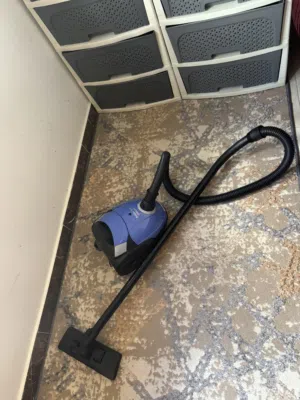 مكنسة كهربا صغيرة 1600w