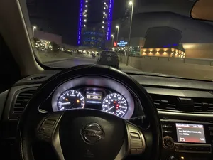 نيسان ‏التيما ‏S ‏2017