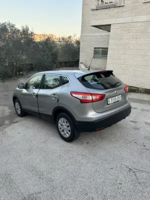 نيسان-قشقاي-2016-لون-سكني-فل-مسكرة-بدون-فتحة