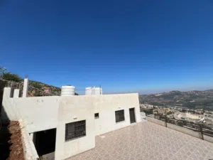 2 Bedrooms Chalet for Rent in Ajloun A'anjara