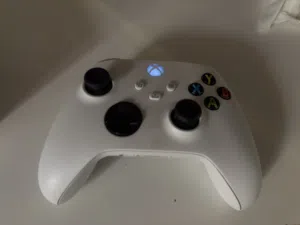 Xbox series S نضيف