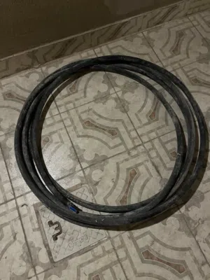 كيبل 12 متر نحاس ارضي 5 ونص متر الكيبل 35 ملم والنحاس16 ملم