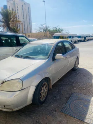 لاسيتي للبيع
