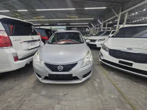 Nissan tiida model 2016 gcc full auto good condition very nice car everything perfect