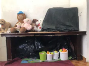 طاولة مكتب