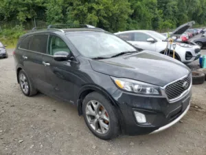 Used Kia Sorento in Tripoli