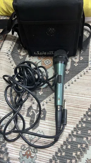 سماعةمع مايك اقره الوصف