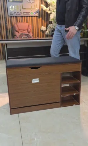 خزانة أحذية مع مقعد – ترتيب وراحة بنفس الوقت  حل ذكي لمدخل البيت... بتخزن وبتجلس وبتعطي شكل فخم