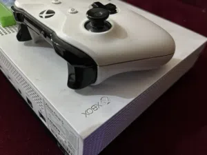 إكس بوكس ون إس Xbox one s