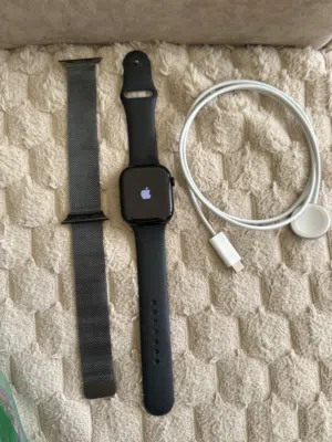 Apple smart watches for Sale in Ramallah and Al-Bireh