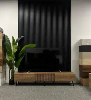 طاولات تلفزيون جديده