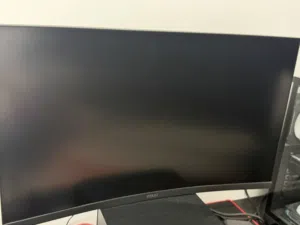 Msi 27 inch curved screen with red dragon speakers