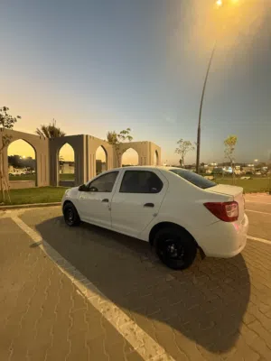 Used Renault Symbol in Basra