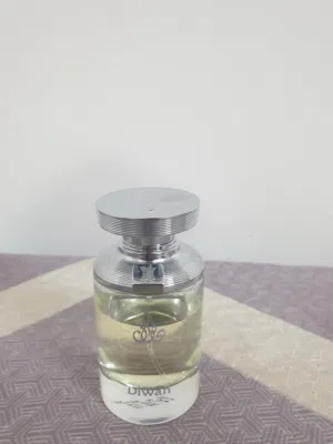 عطر ديوان من العربية للعود