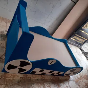 سرير اطفال شكل سياره