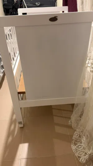 سرير أطفال
