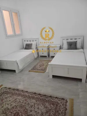 سرير للبيع