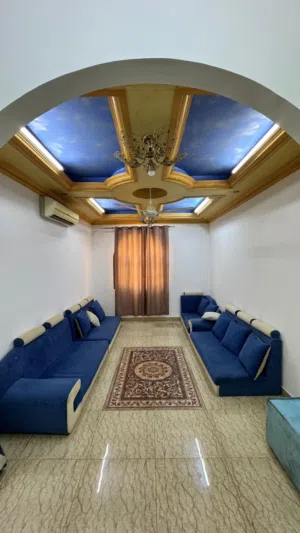 235 m2 4 Bedrooms Apartments for Rent in Muscat Ruwi