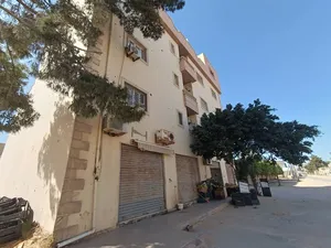محلات للايجار في مشروع الهضبة