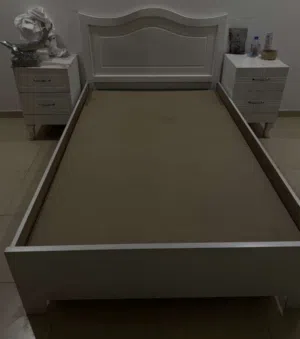 سرير ايكيا نفر و نص نظيف clean Ikea bed