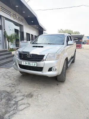 used-toyota-hilux-in-nablus