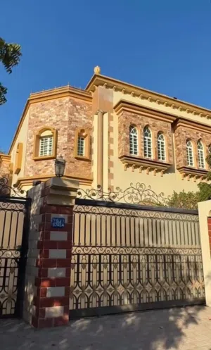 5 m2 5 Bedrooms Villa for Rent in Muscat Al Khoud
