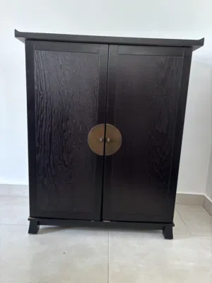 Good condition bar. We will deliver for you so you don’t have to pay for delivery.
