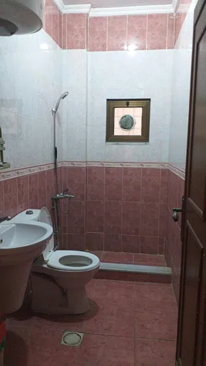 200 m2 3 Bedrooms Apartments for Sale in Zarqa Jabal Tareq