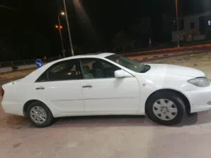 تويوتا كامري 2004