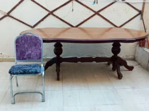 طاوله سفره خشب كبيره