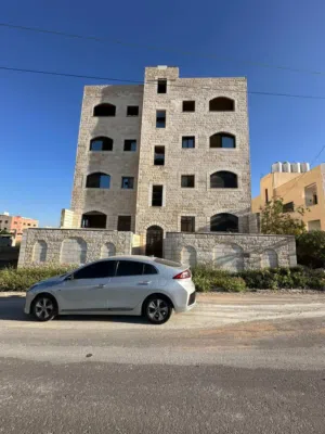 عمارة سكنية جديدة للبيع بالكمل في منطقة البيضاء